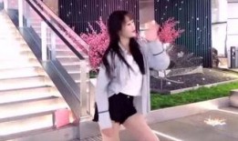 娱乐吃瓜酱高中生,揭秘高中生校园生活点滴